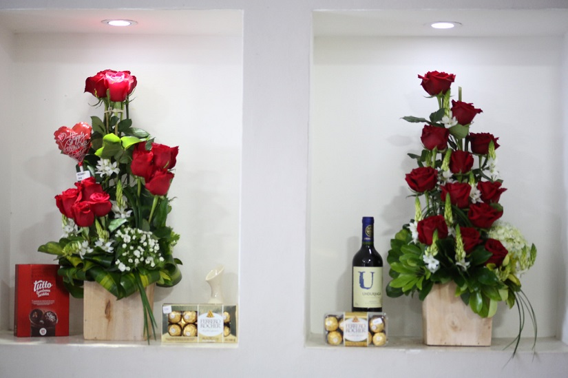 FLORES